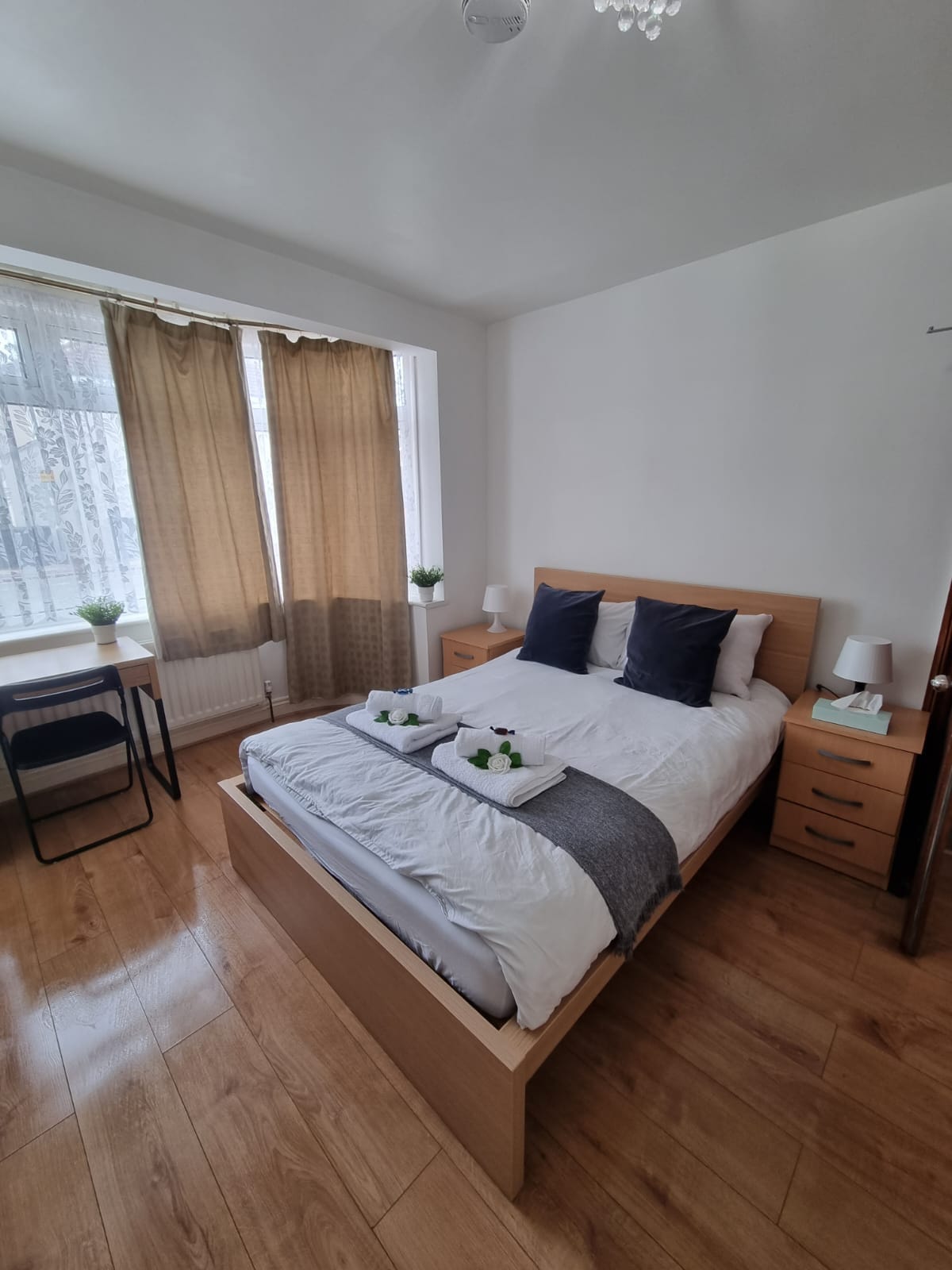 1 - Ground floor room in Dagenham