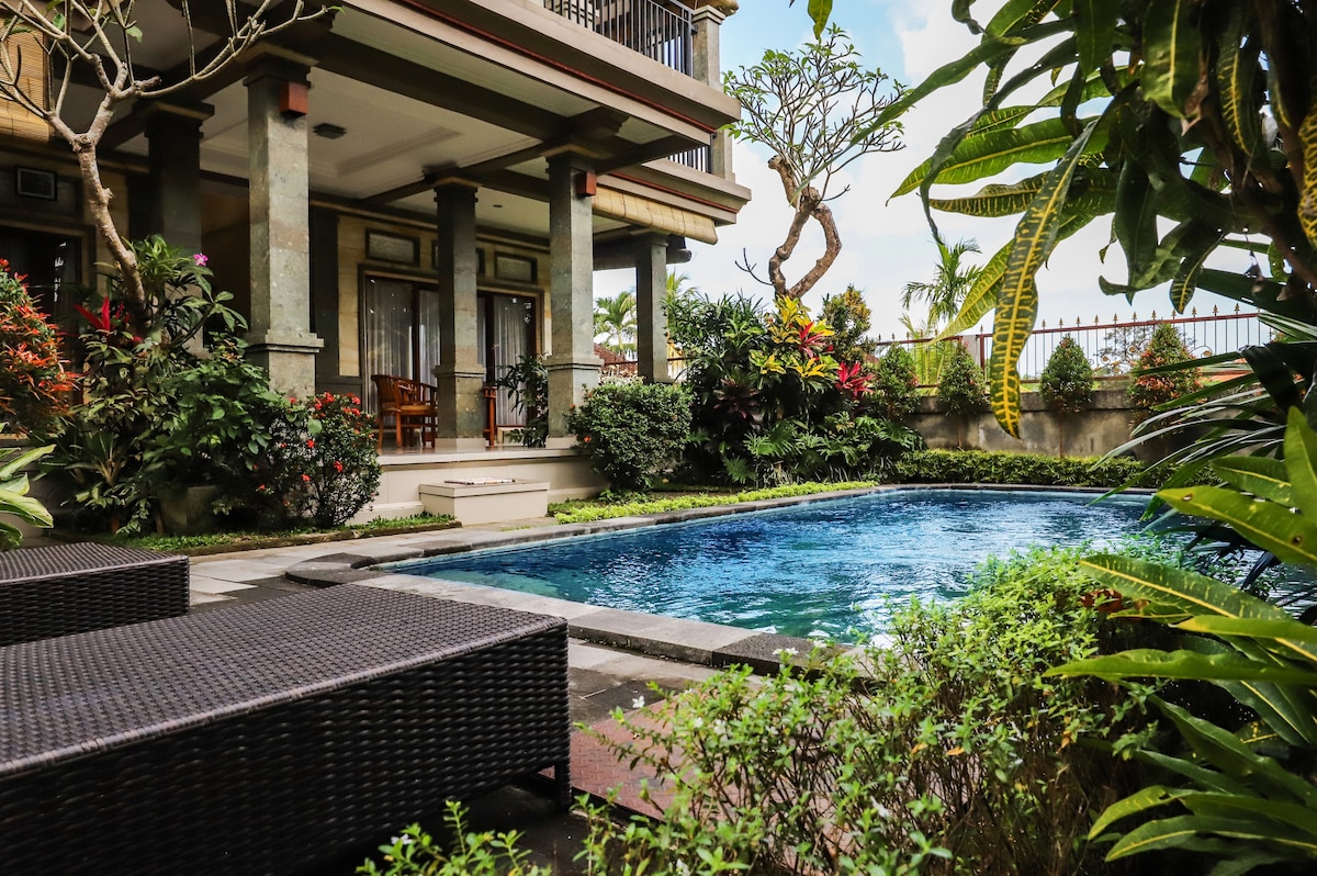 Big Stone House 6: 6 min Center, 500m Parq Ubud