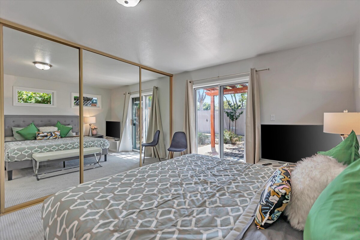 Rivermark Oasis - Comfort King Bed Suite