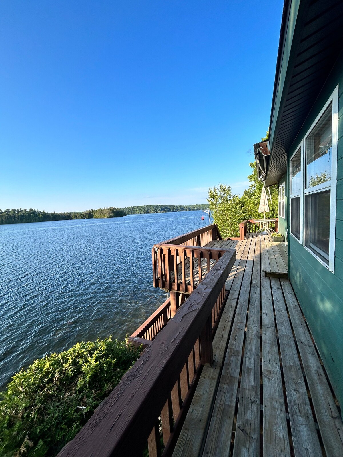 Highly Desireable Lake Bonaparte