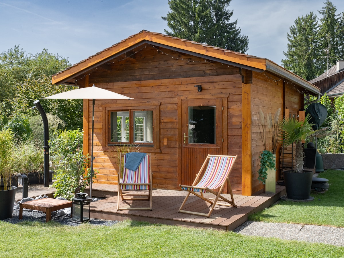 Cozy tiny house - grill/jacuzzi/charging station