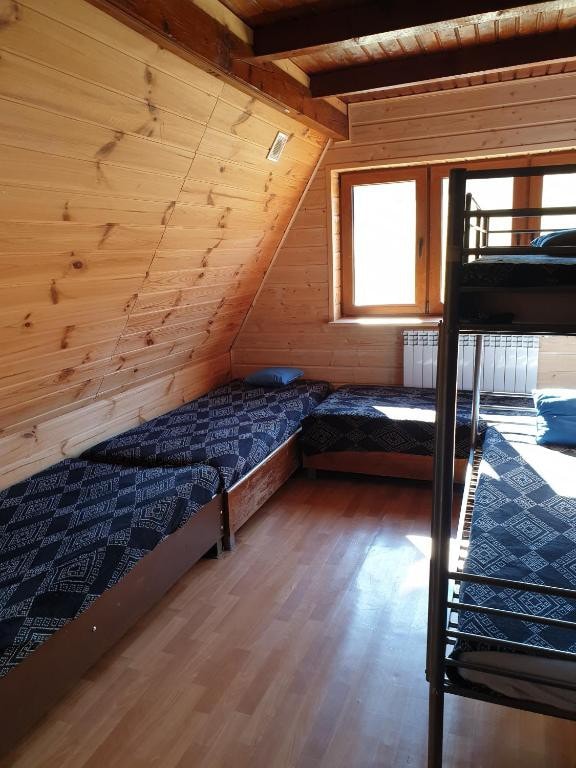 Room Tarnica - PTTK Jaworzec