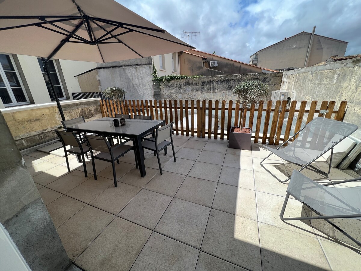 Appartement centre ville * terrasse* clim * WIFI