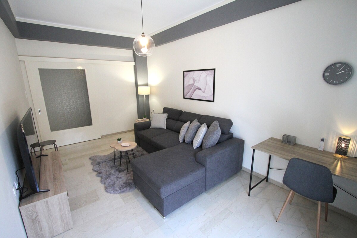 Newly Renovated Central Apartment in Kozani