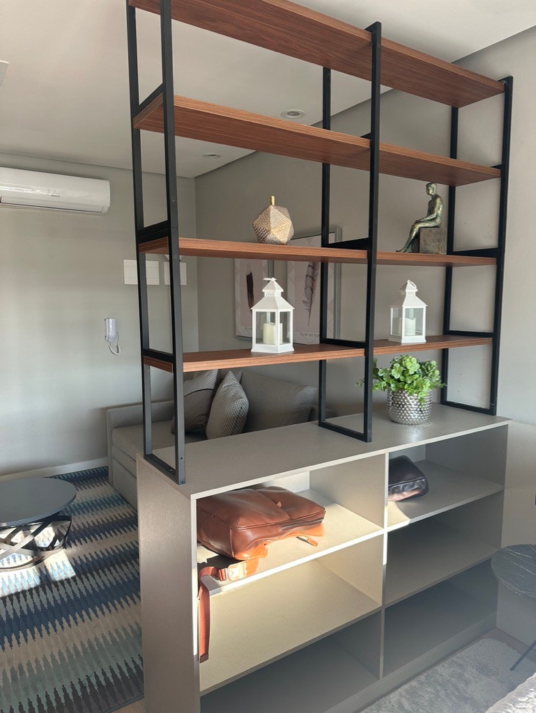 Inn 1009, Loft com Garagem e Sacada no Parque Una