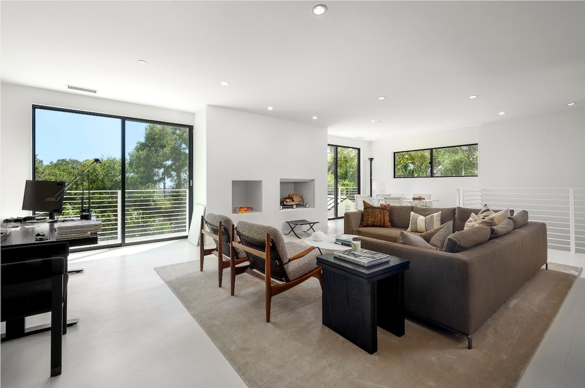 Modern Montecito Luxury Estate