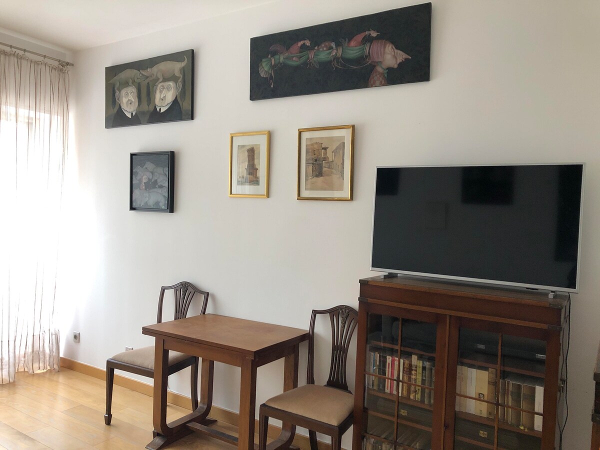 Appartement d'artiste, 2 pièces