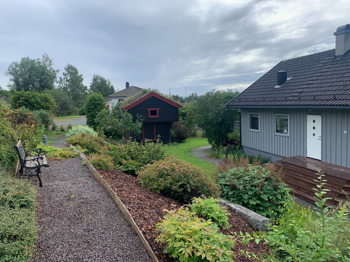 Landsbyhus på Hadeland