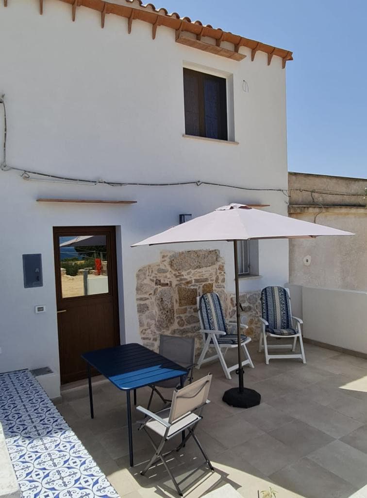 Tipico Cottage con vista mare 500 m dalla spiaggia