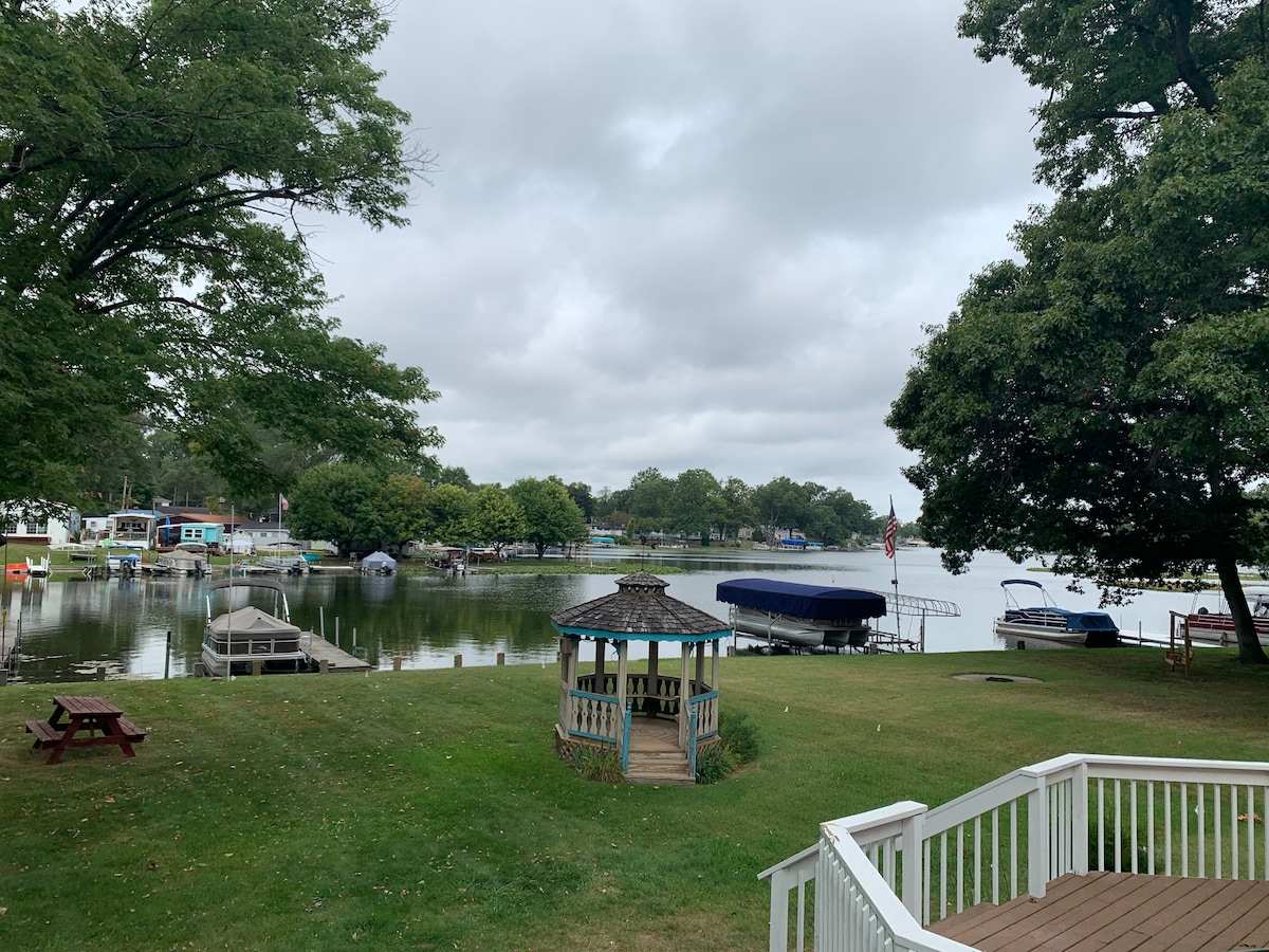 Paddlers and Anglers Paradise Webster Lake