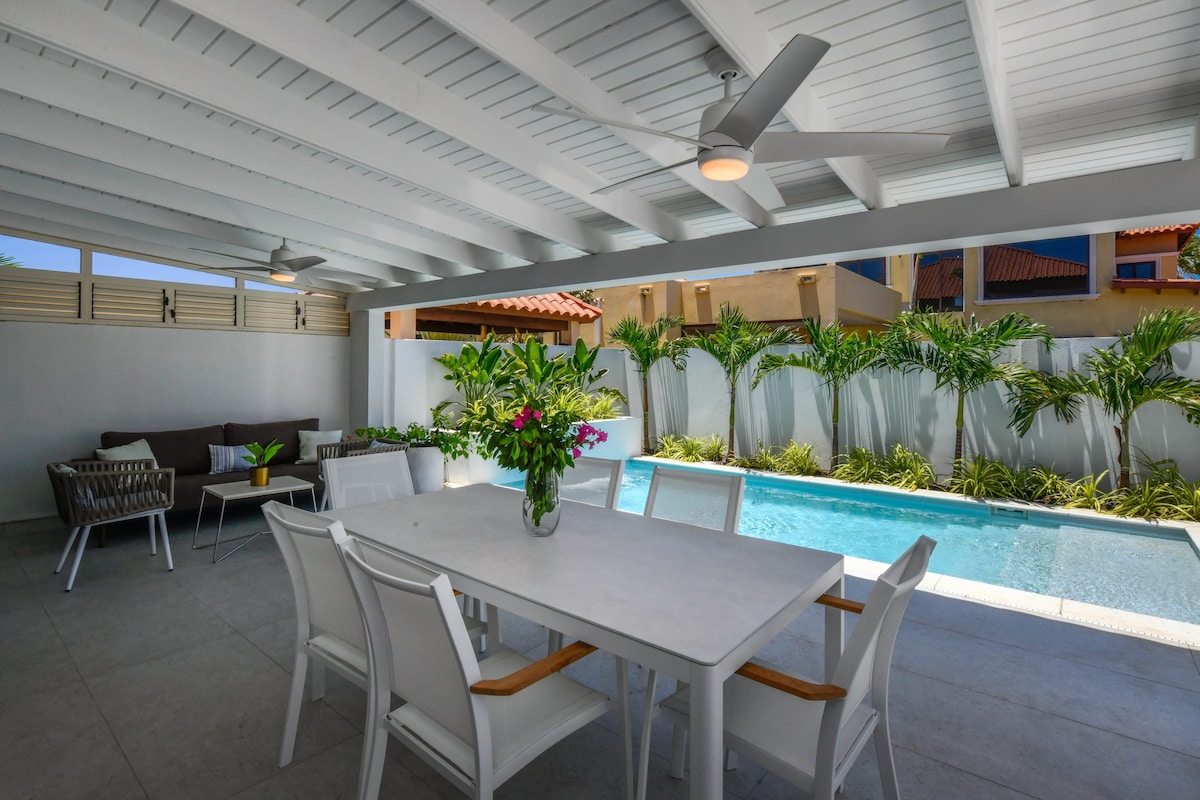 Casa Alba - 2BR Luxury Villa with Private Pool