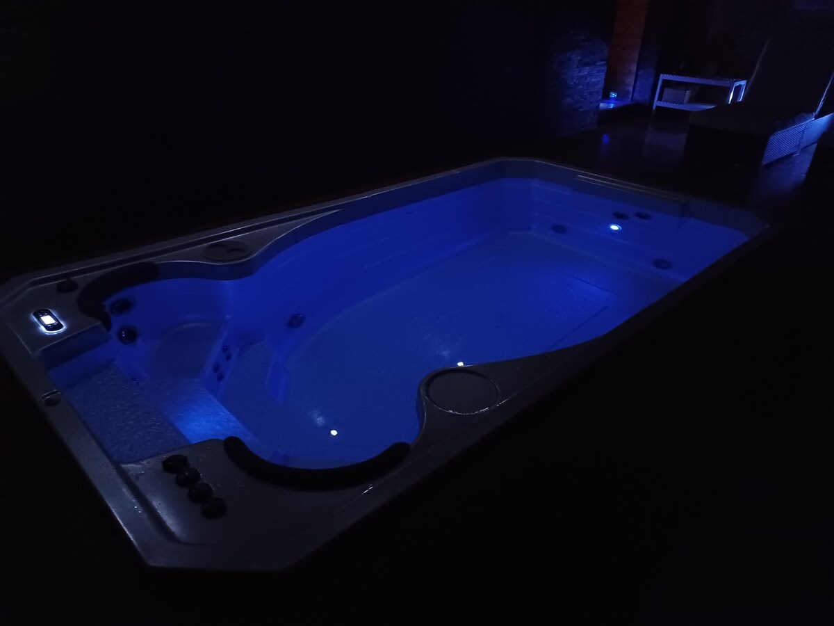 Jacuzzi-SPA & Détente (proche PARIS)