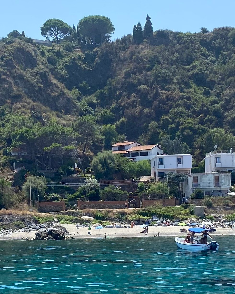 Sicilia, villa Amalia sul mare