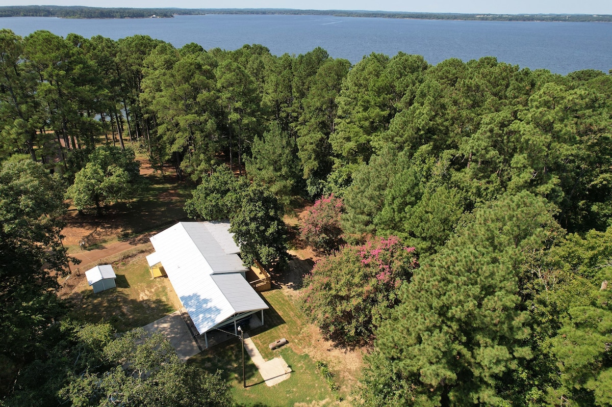 Magnolia Lake House