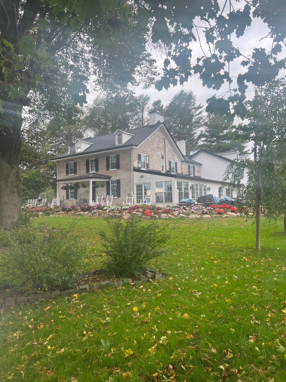 Fox Creek Farm Inn B&B - Longwood Room