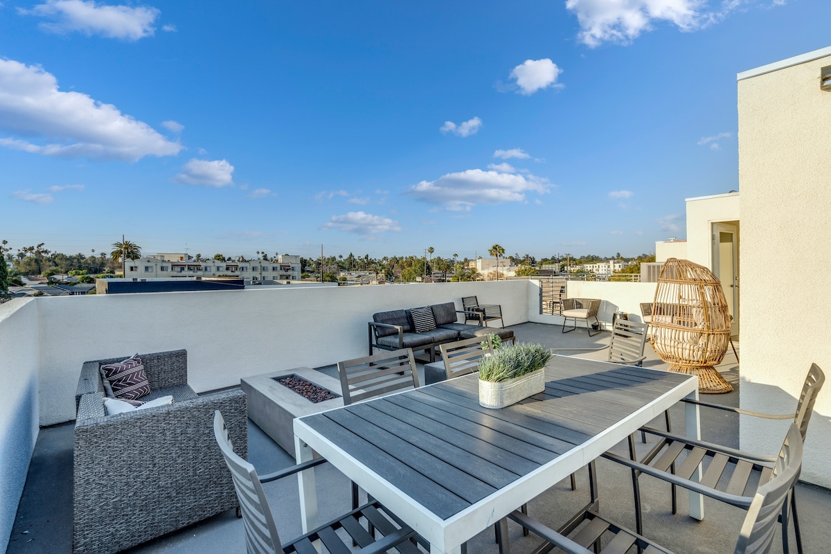 LUXE | Gated 5BDRM West Adams Home