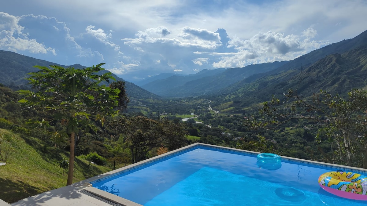 Casa de descanso con piscina