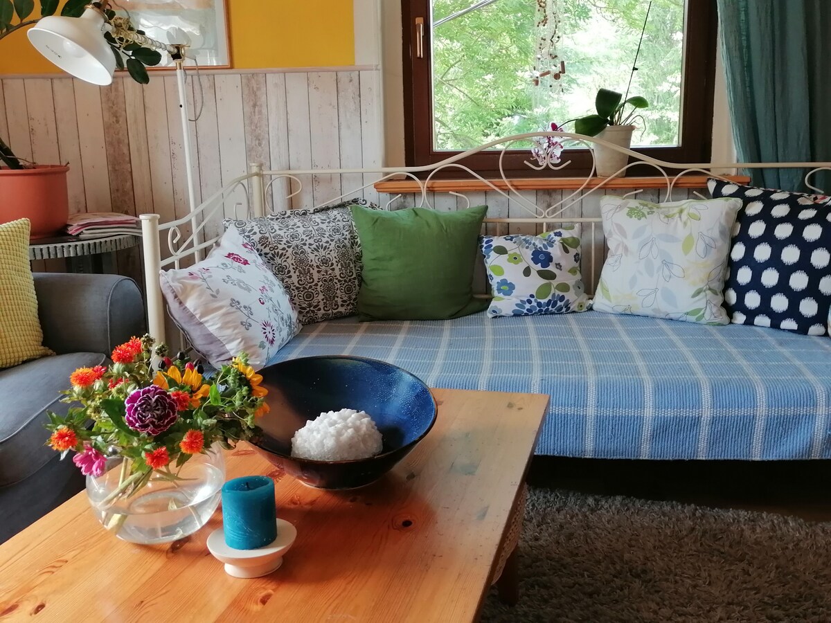 Zimmer für Gäste im urigen Kräuterhaus/ Erzgebirge