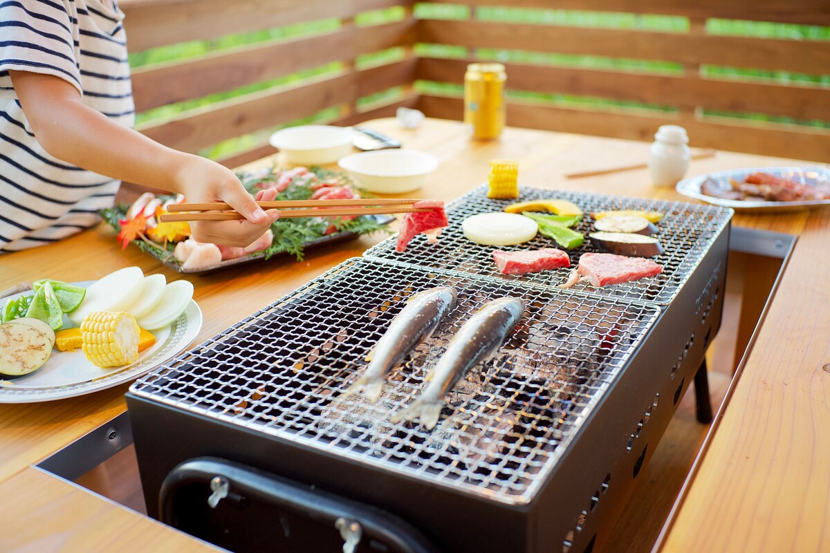 四万十川傍にある日本家屋まるごと「貸切宿　ほとり」小雨でもお庭でBBQ！