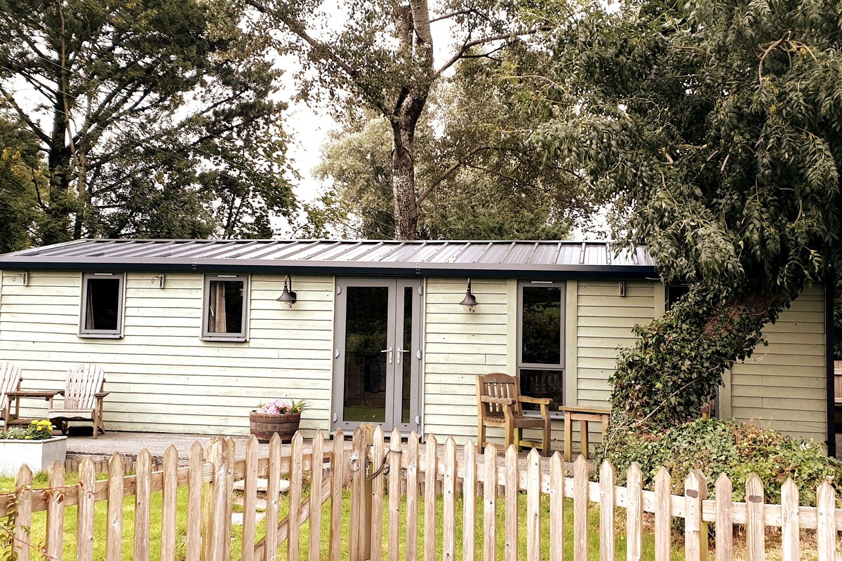 Heath Cottage Cabin