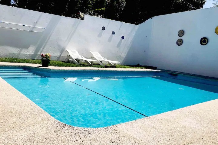 "Pool and Beach in a unique place, Rías Baixas"