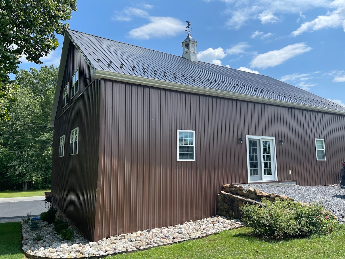 Historic Renovated Barn on 48 acres