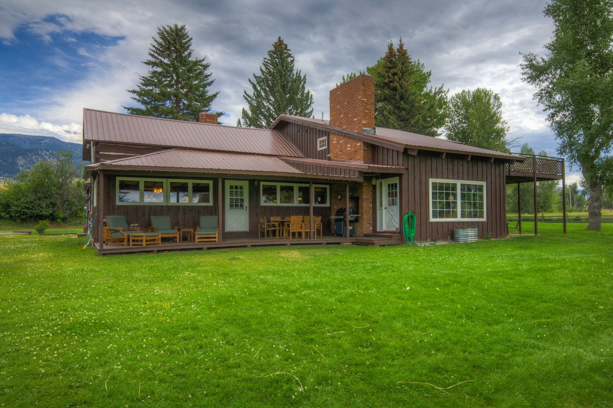 Historic Ennis Lake Homestead