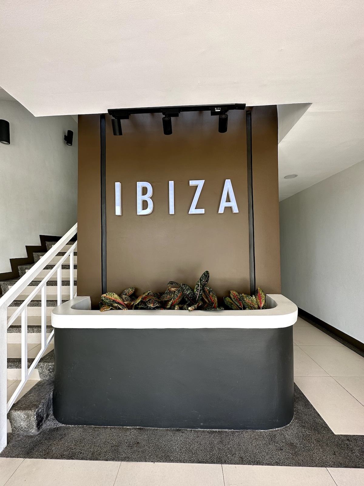 Condo Bliss @ 7O Ibiza Tower, Camella Manors