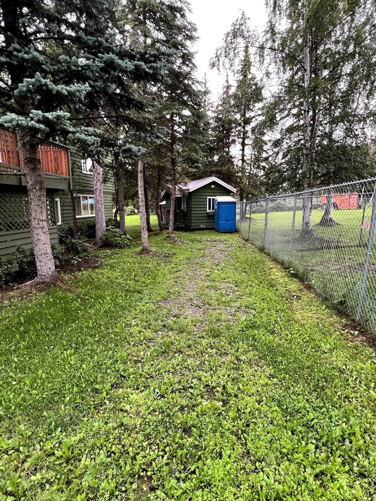 Dry Cabin in South Anchorage!