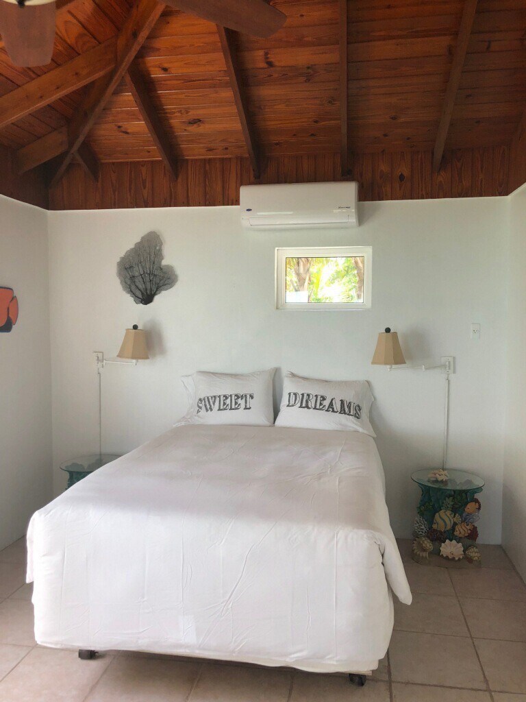 Oceanfront- Andros Retreat-4BR