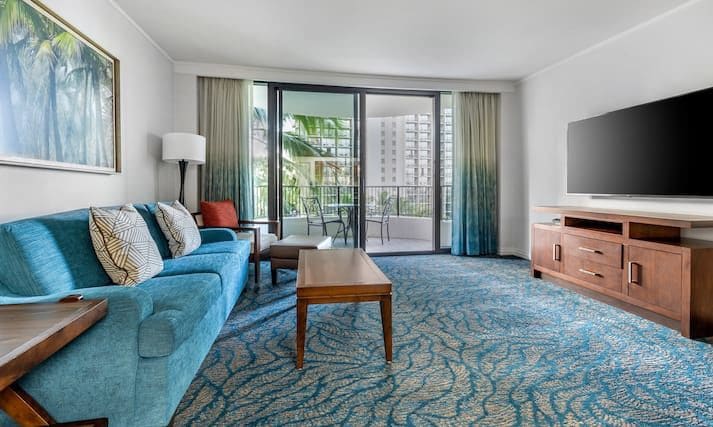 Lagoon Tower by Hilton - 1BR Oceanview Suite!