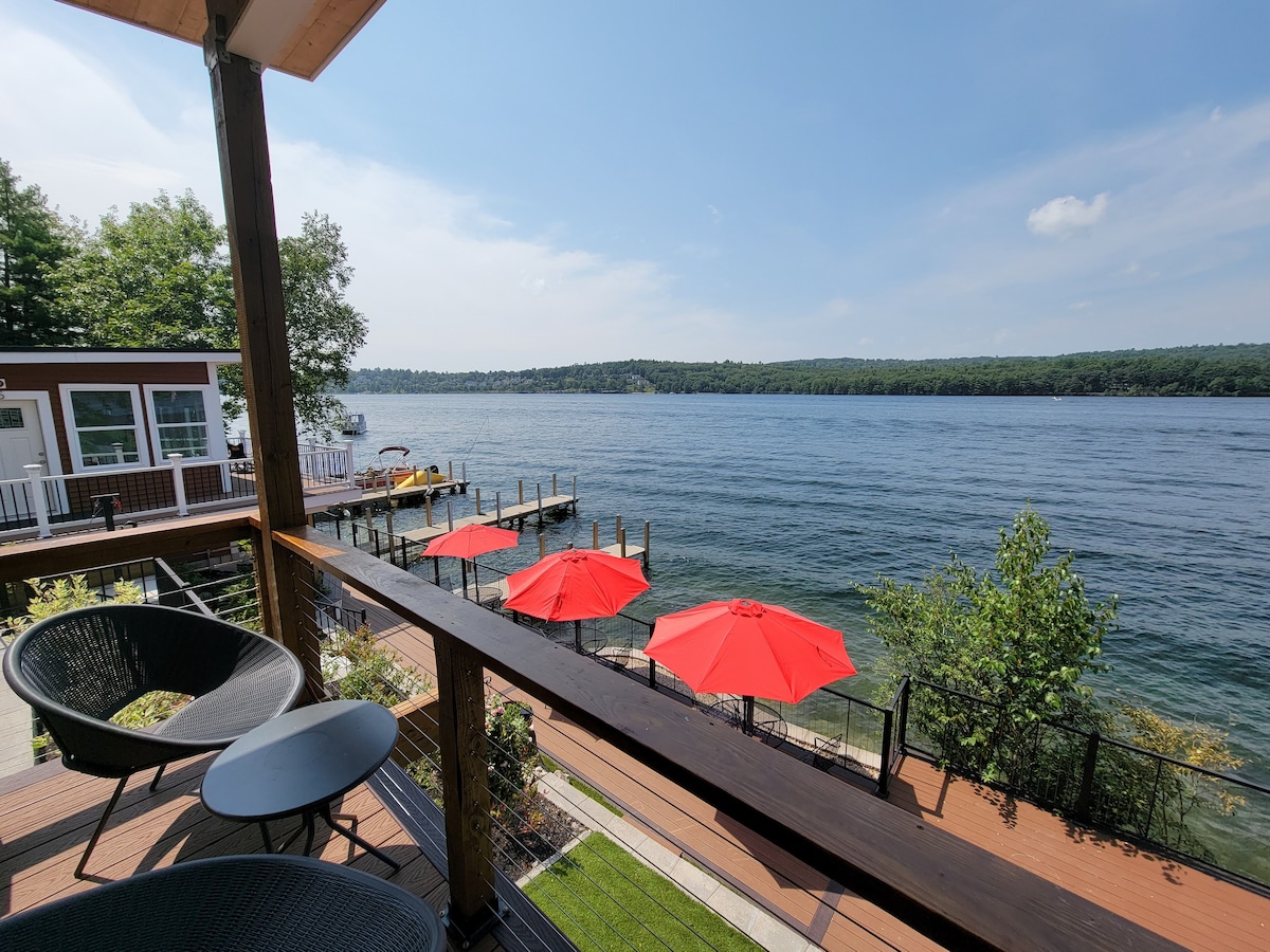 Waterfront luxury new Cottage #4 2Bd/2Ba w Hot Tub