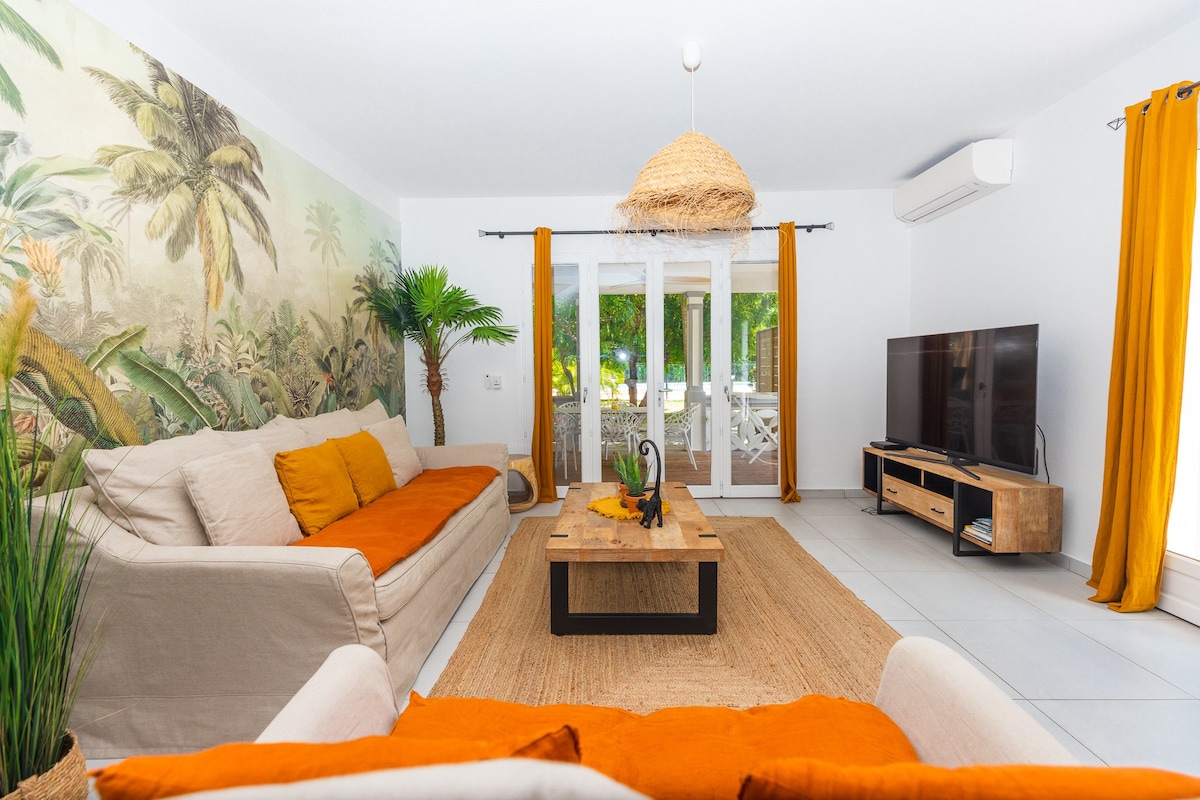 Lovely Home : cosy villa very close to the beach !