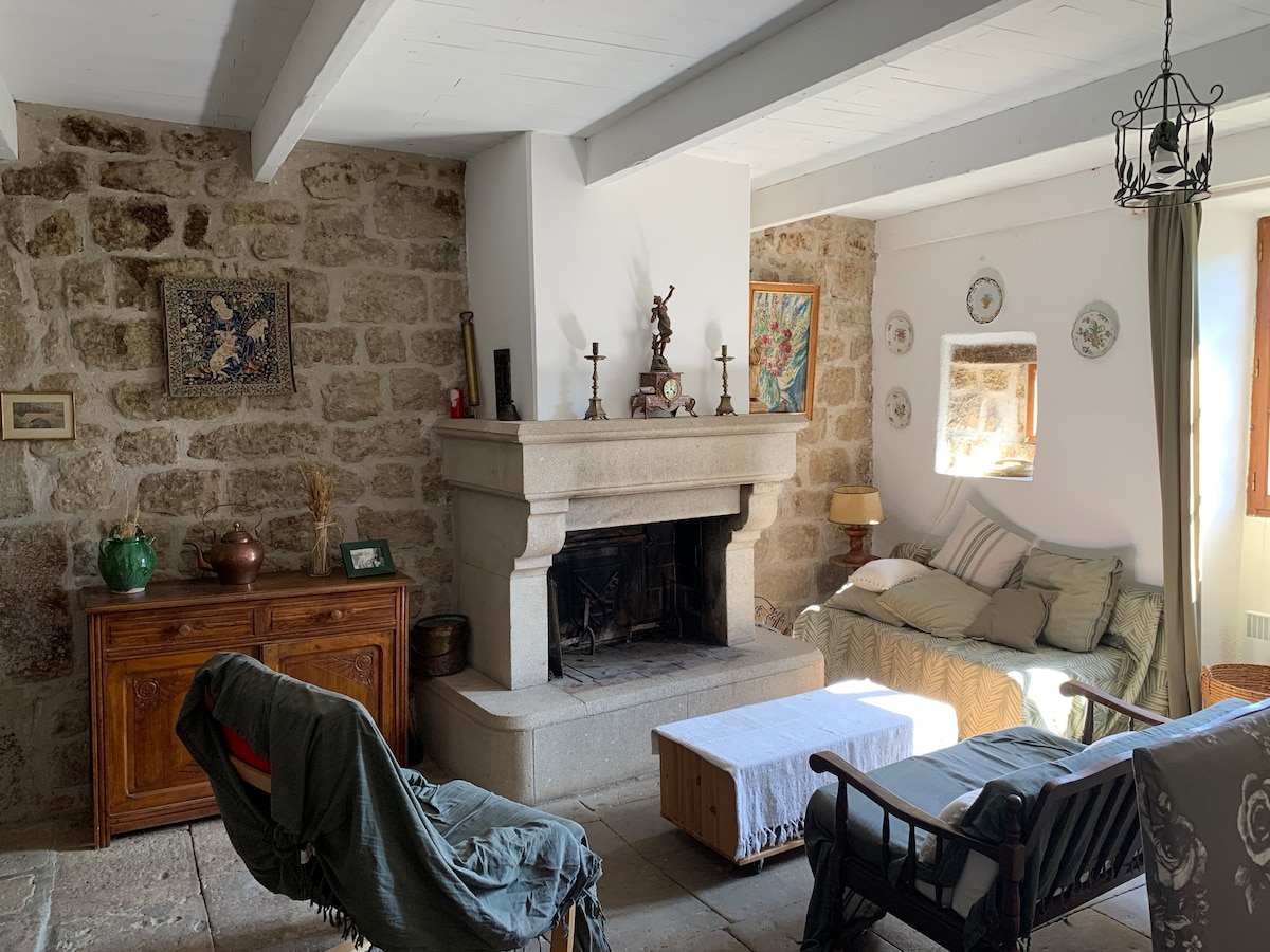 Entire 18th century home in Ardèche