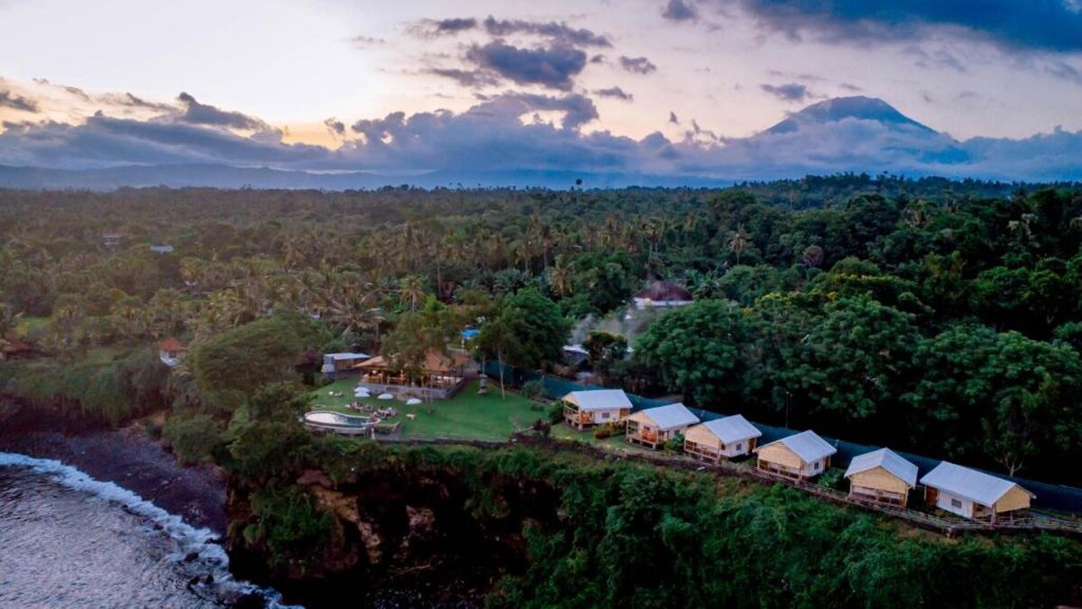 Karangasem 6Glamping Breakfast Pool Cliff