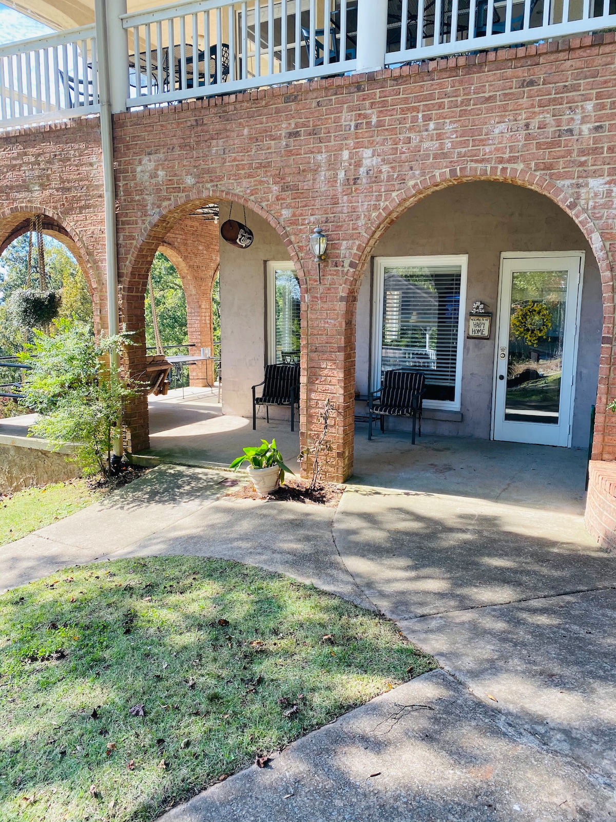 The Cellars Condo Sleeps up to 8, Private, Secure