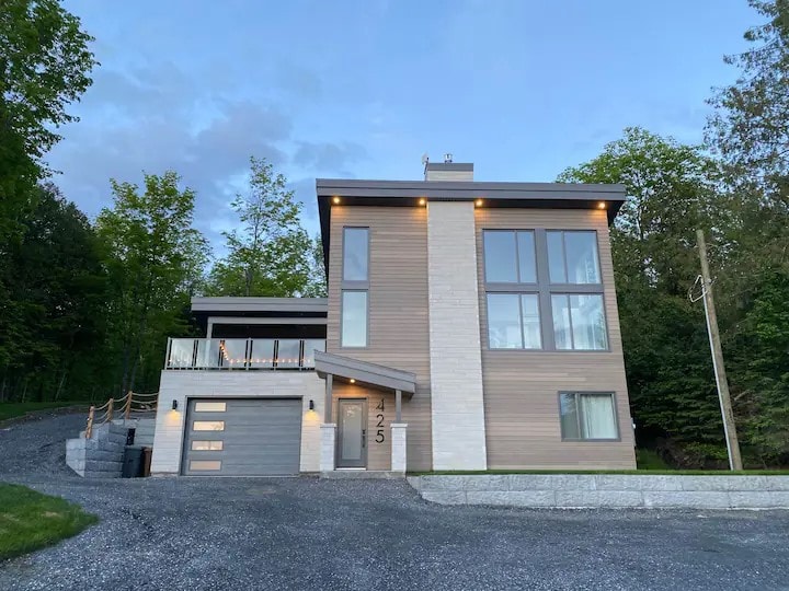 Chalet Caserne 425, Saint-Romain