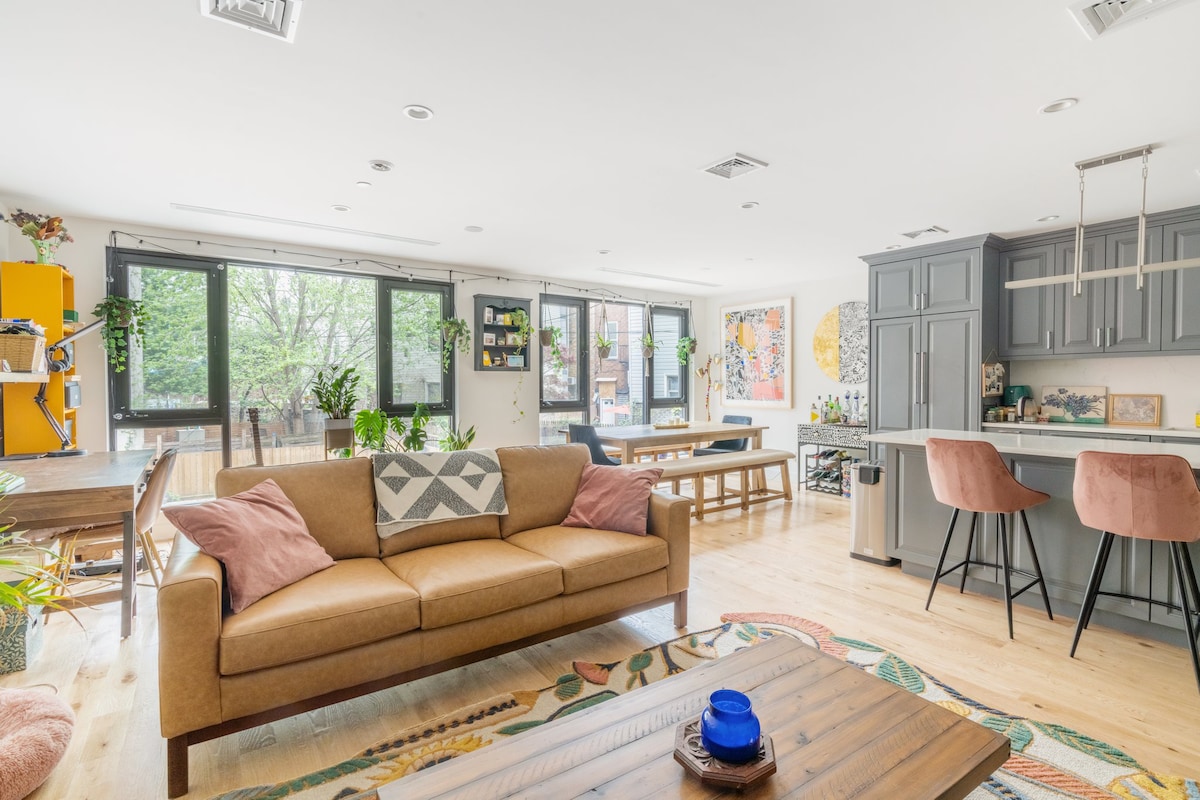 spacious, light-filled williamsburg artist loft