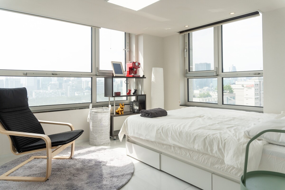 3BD Private Gangnam Penthouse near COEX