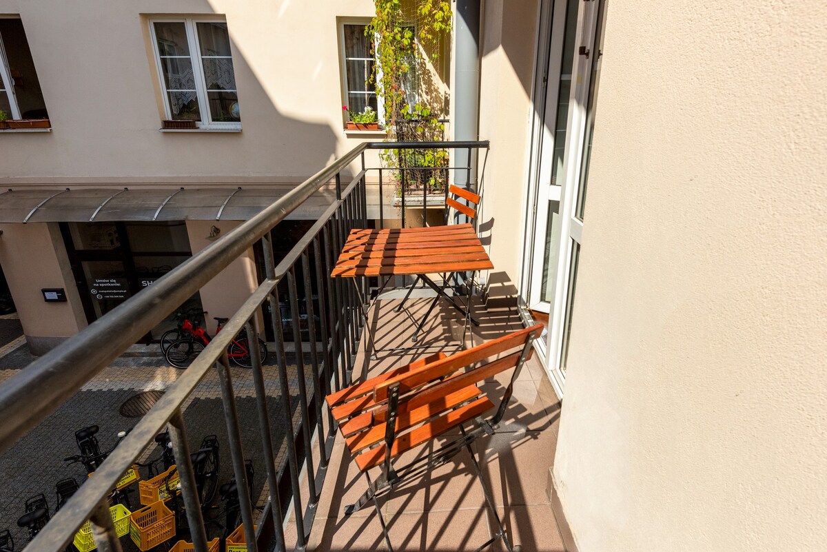 Homely 1-bedroom apartment on Main Square OLD TOWN