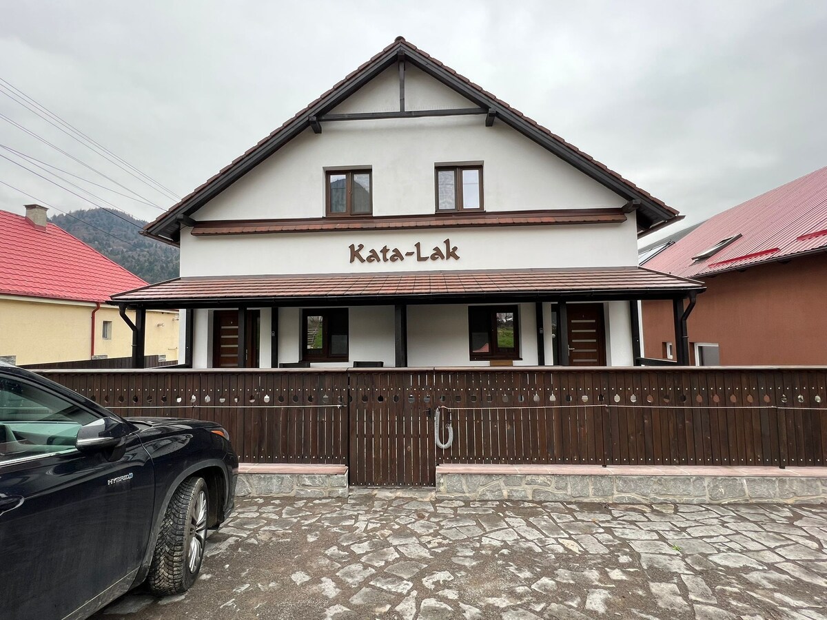 Double room- Kata-Lak guesthouse