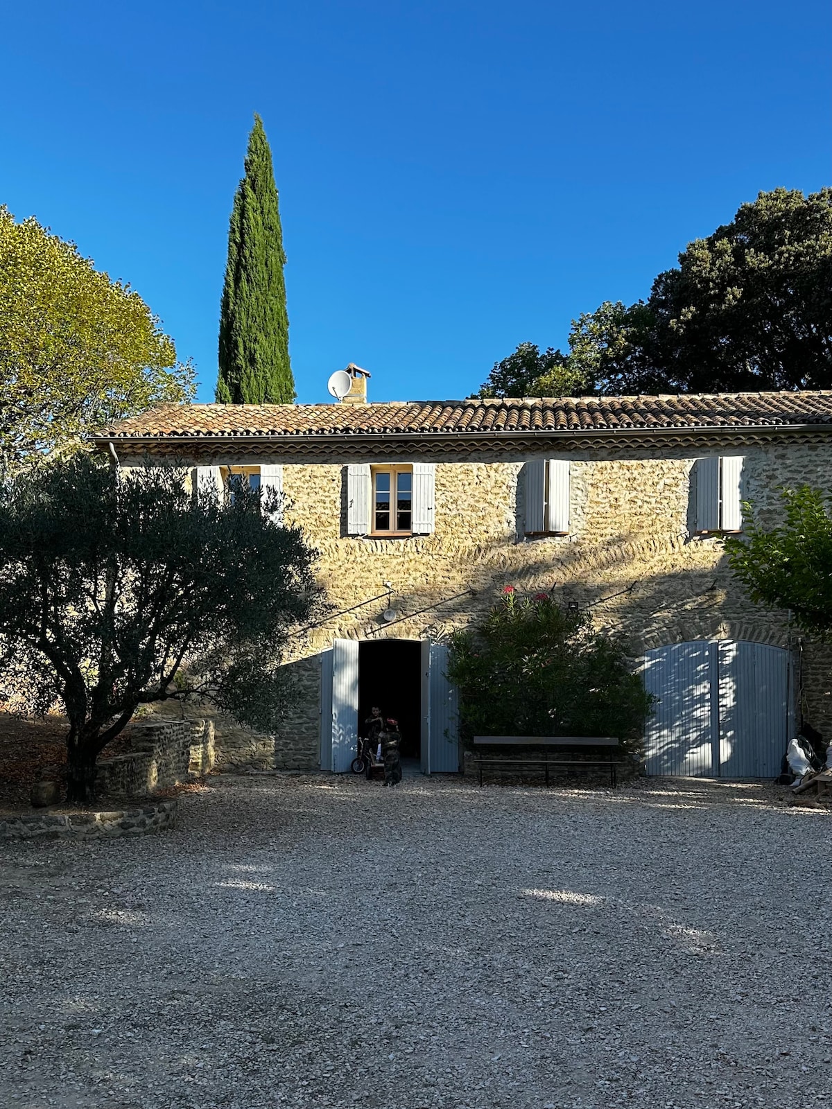 Belle maison rénovée vue  sur Ventoux