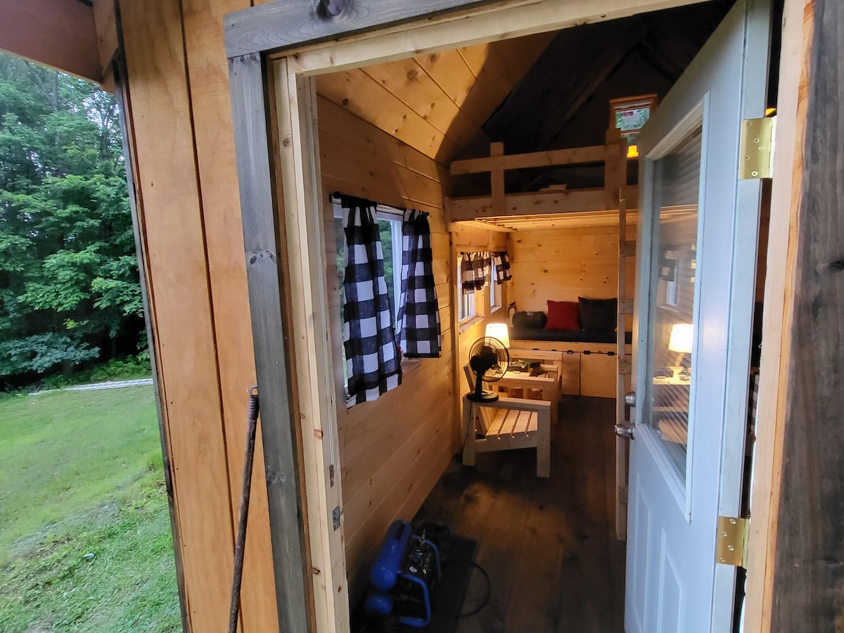 Tiny Off Grid Cabin in the Woods.