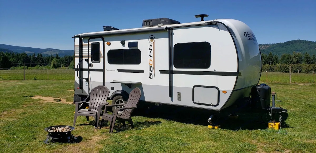 A Cozy Small Town Travel Trailer