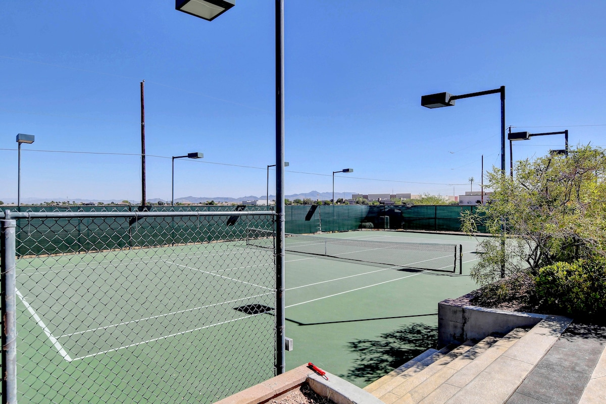 Casa Vista • Tennis • Pool & Spa • 7min Strip