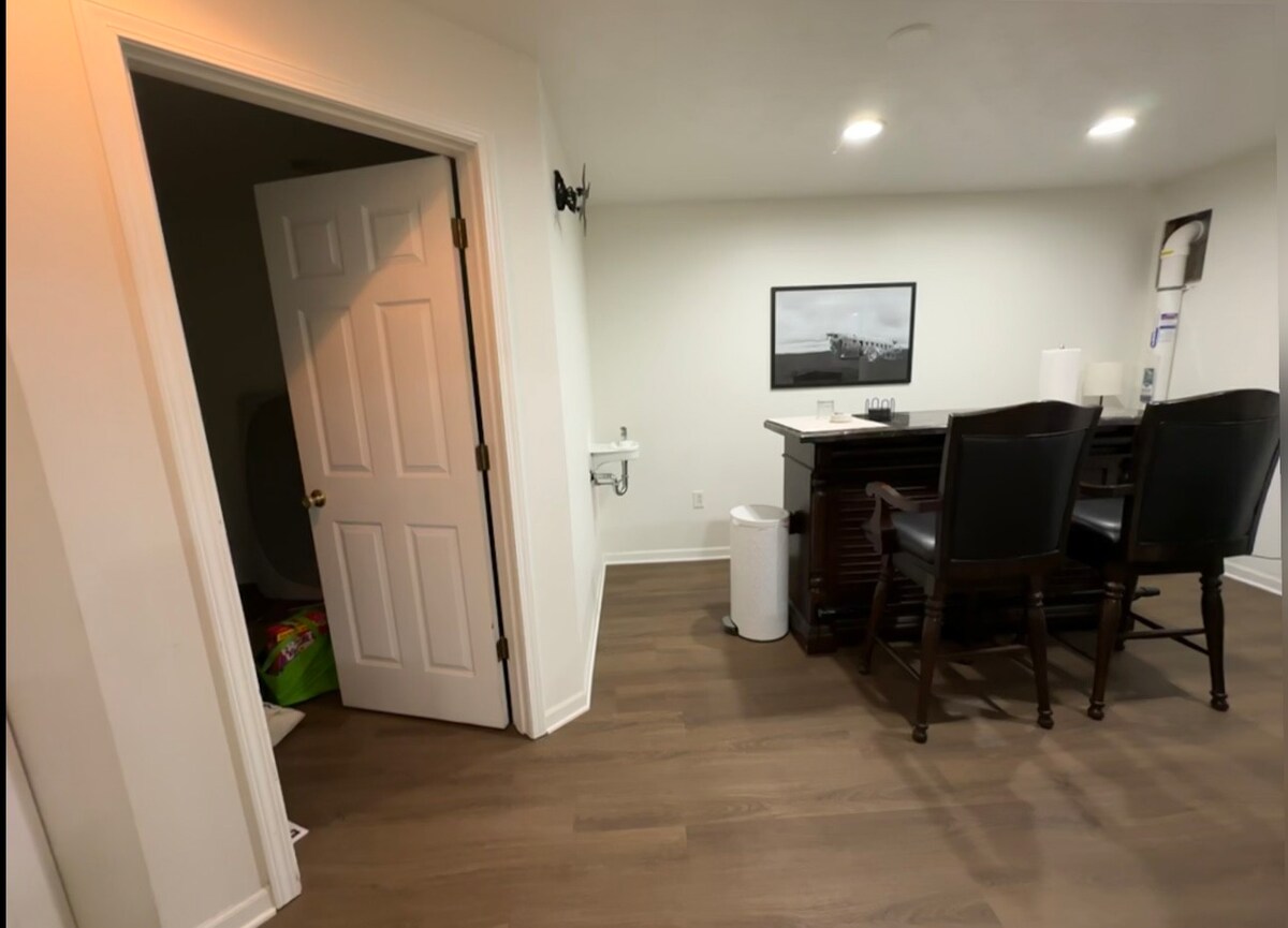 Cozy Finished Basement Den w/ Bath