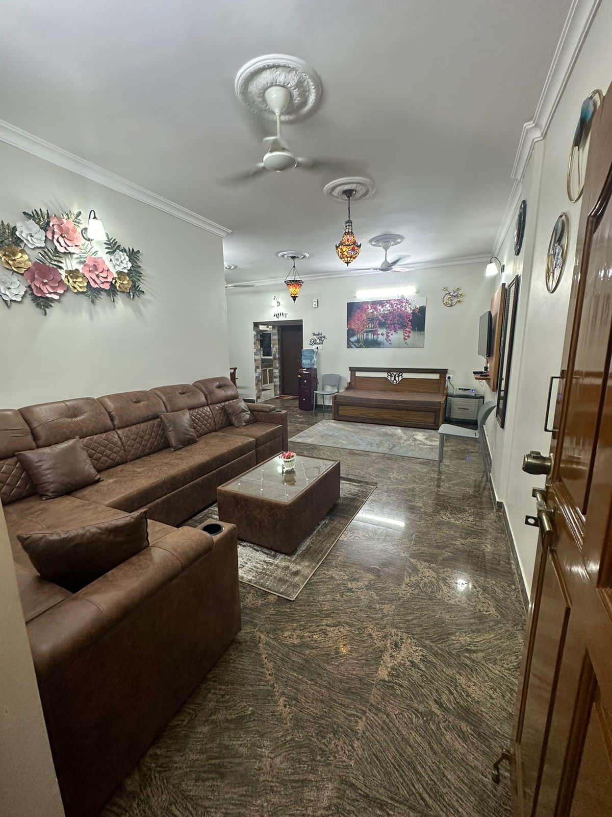 Luxurious Apartment Shanti Nagar