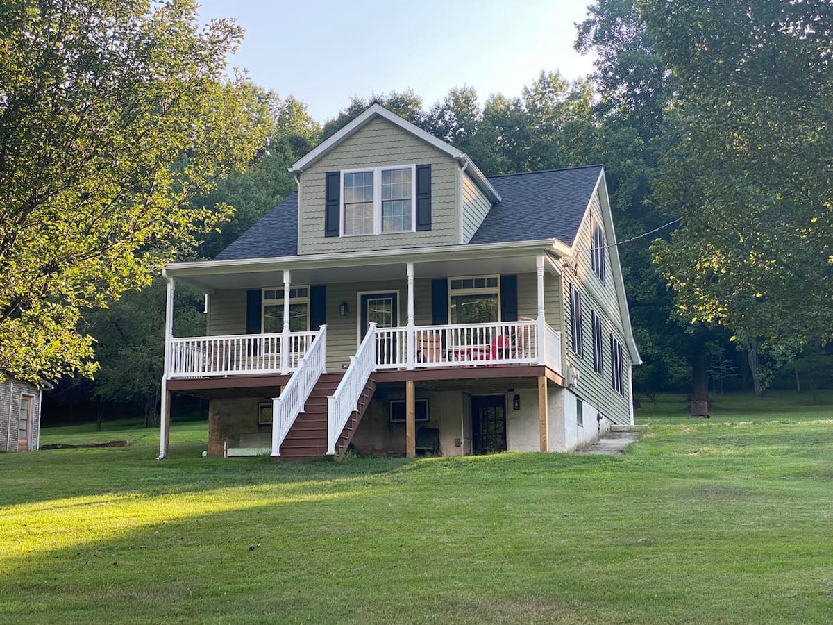 River & Mountain Historic Home