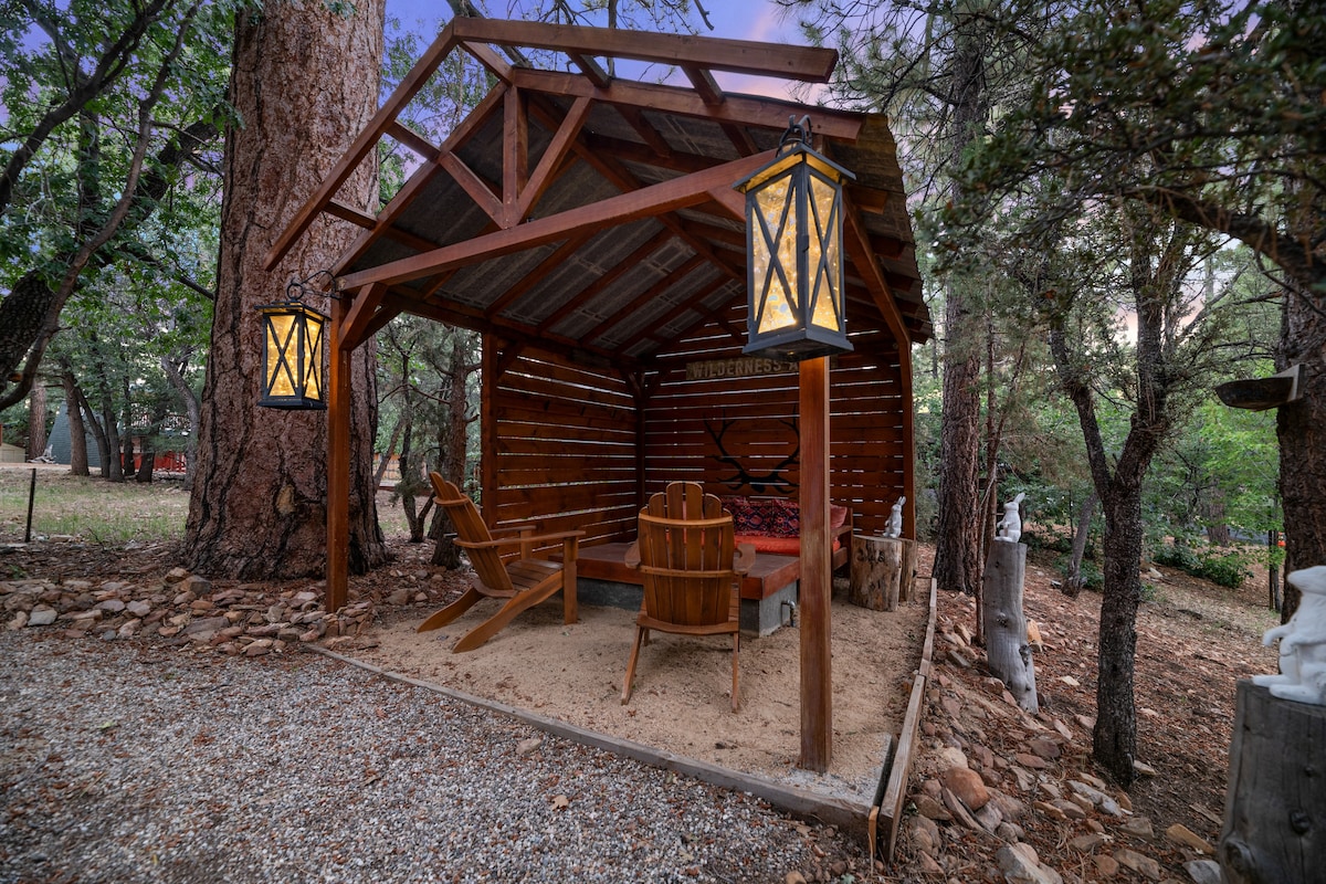 Romantic A-Frame in Nature+Late Checkout+WoodStove
