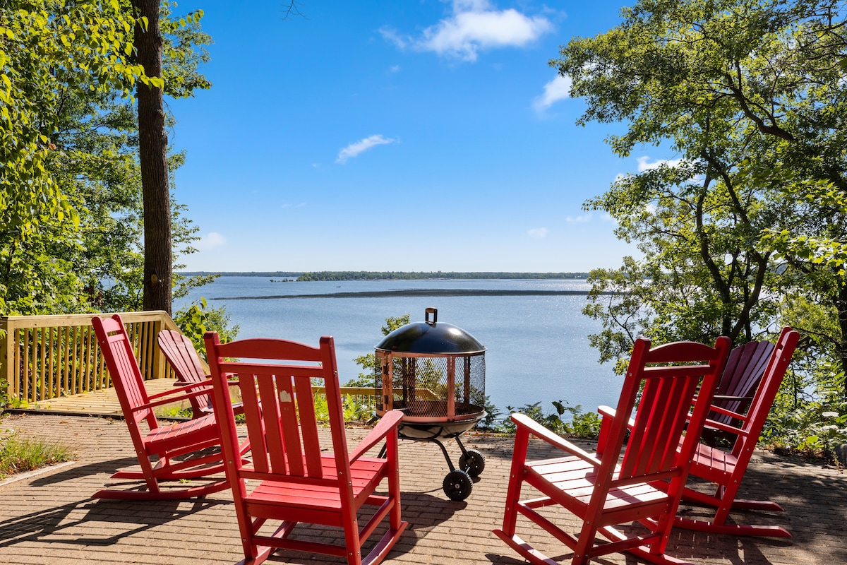 Gull Lake Paradise Cabin